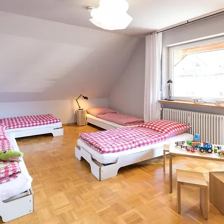 Waelder: Quartier Lägenhet *